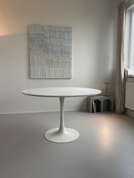 Arkana Tulip Tafel