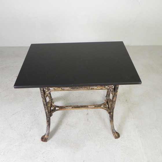 Image 1 of Industriele Tafel, Tuintafel Met Hardsteen Plaat Op Gietijzeren Frame, Jaren 30