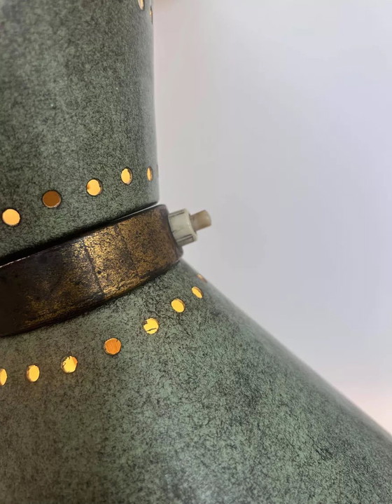 Image 1 of Antieke antieke groene en messing oriënteerbare wandlamp, Italië 1950