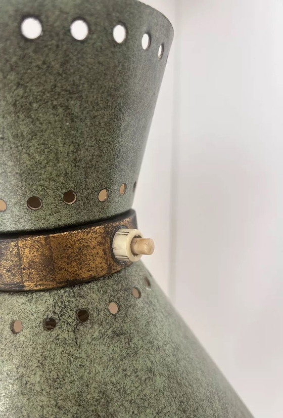 Image 1 of Antieke antieke groene en messing oriënteerbare wandlamp, Italië 1950