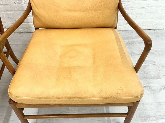 Image 1 of Set Van 2 Vintage Ole Wanscher Stoelen | Colonial Chair | Leer