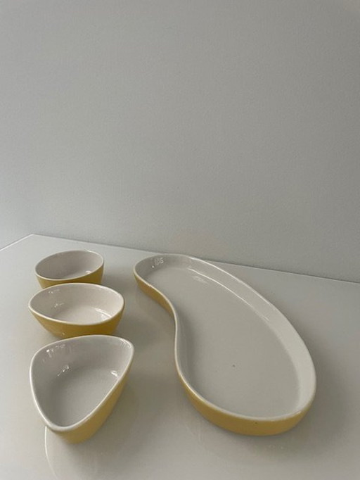 Vintage / Retro Schalen Pastel Geel En Wit Keramiek