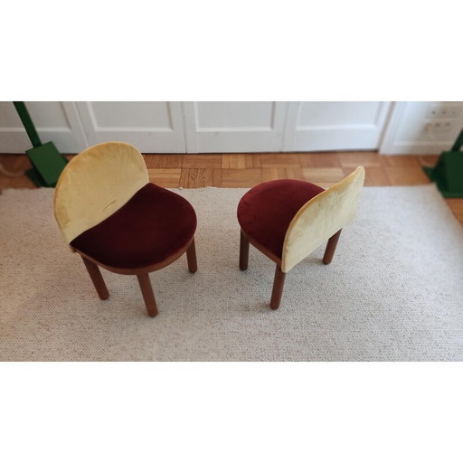 Paar vintage stoelen bekleed met rood en geel fluweel, Italië 1960