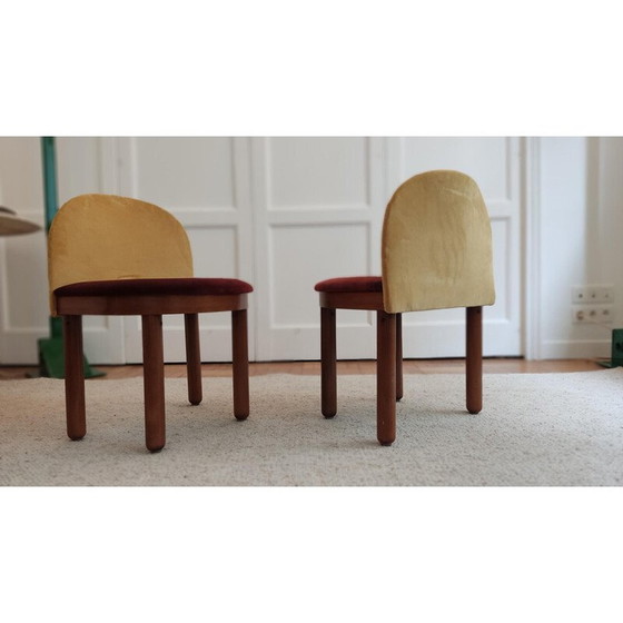 Image 1 of Paar vintage stoelen bekleed met rood en geel fluweel, Italië 1960