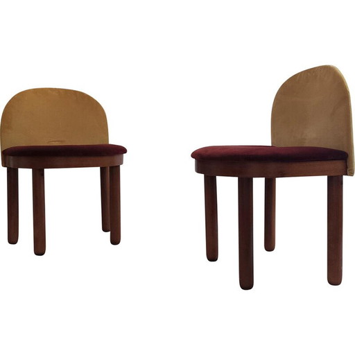 Paar vintage stoelen bekleed met rood en geel fluweel, Italië 1960