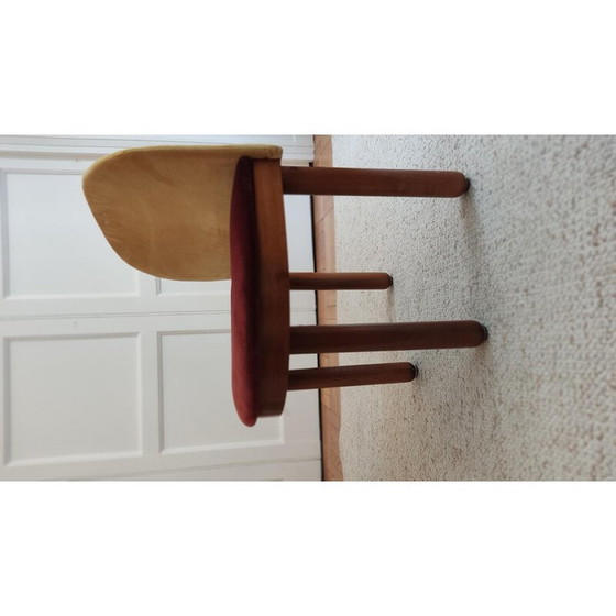 Image 1 of Paar vintage stoelen bekleed met rood en geel fluweel, Italië 1960