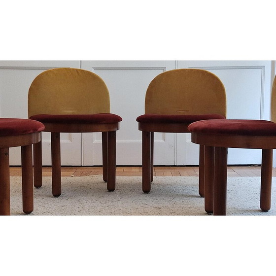 Image 1 of Paar vintage stoelen bekleed met rood en geel fluweel, Italië 1960