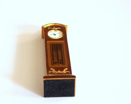 Image 1 of Miniatuur tafelklok - Opa klok - Met quartz uurwerk - Vintage