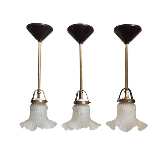 Image 1 of Kleine Franse matglazen vintage hanglampen, set van 3