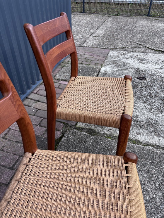 Image 1 of 4 X Stoelen Vintage Eetkamerstoelen Teak 