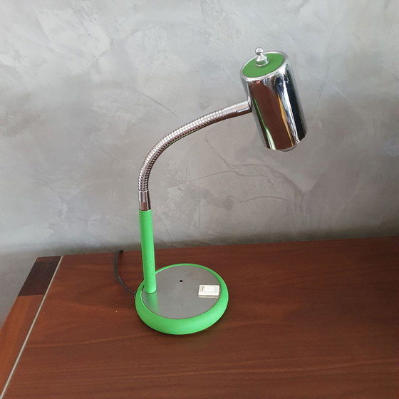 Image 1 of Bauhaus Groen Met Chromen Bureaulamp Jaren 50