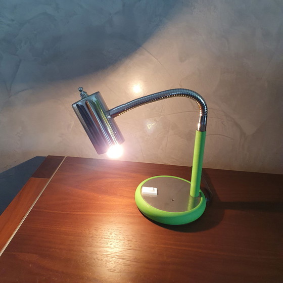 Image 1 of Bauhaus Groen Met Chromen Bureaulamp Jaren 50