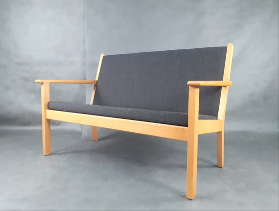 Image 1 of Hans Wegner 3-delige woonkamer set, Vintage Scandinavisch 1960S