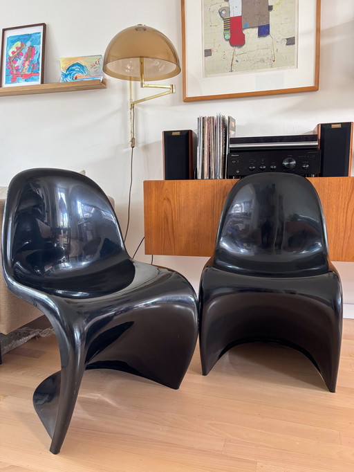 2x Verner Panton S Stoelen door Herman Miller