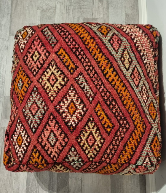 Image 1 of Vintage Kelim Poef, Marokkaanse Berber Poef 