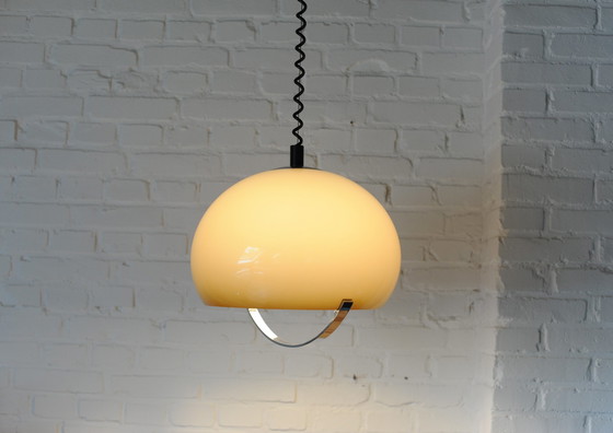 Image 1 of Vintage Bruin/Beige Plexiglazen 70'S Hanglamp Met Trekpendel En Chromen Handvat