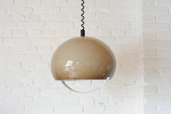 Image 1 of Vintage Bruin/Beige Plexiglazen 70'S Hanglamp Met Trekpendel En Chromen Handvat