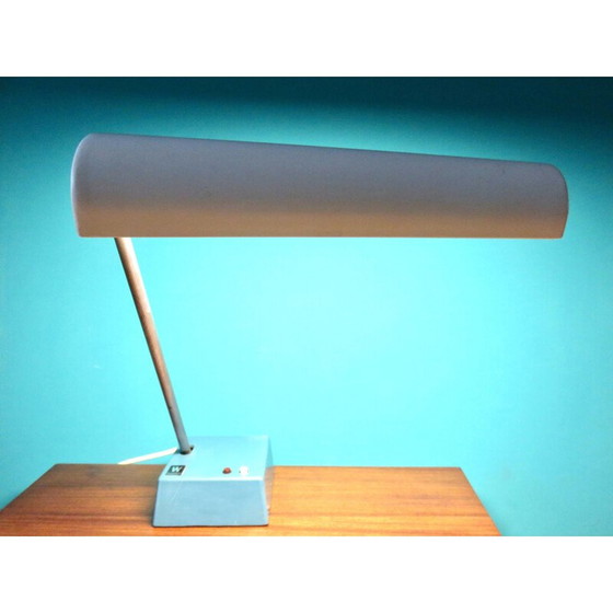 Image 1 of Vintage witte kunsthars bureaulamp van Wolfgang Tuempel