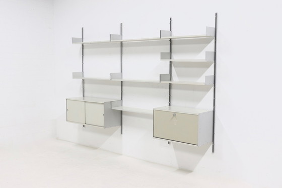 Image 1 of Dieter Rams Voor Vitsoe Model 606 Wandmeubel