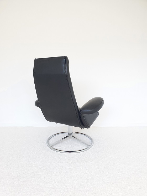 Image 1 of Goldsiegel Jaren 70 Draaifauteuil