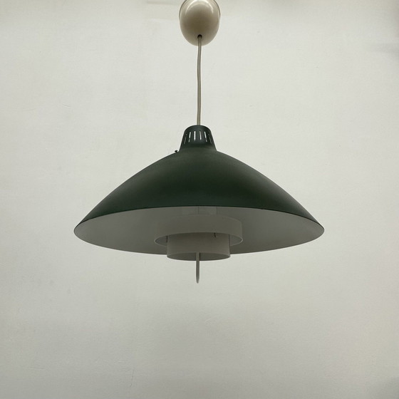 Image 1 of Groene hanglamp, midden-eeuws ontwerp, jaren 1960