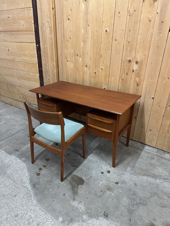 Image 1 of Teakhouten bureau van Gunnar Nielsen voor Tibergaard, 1960