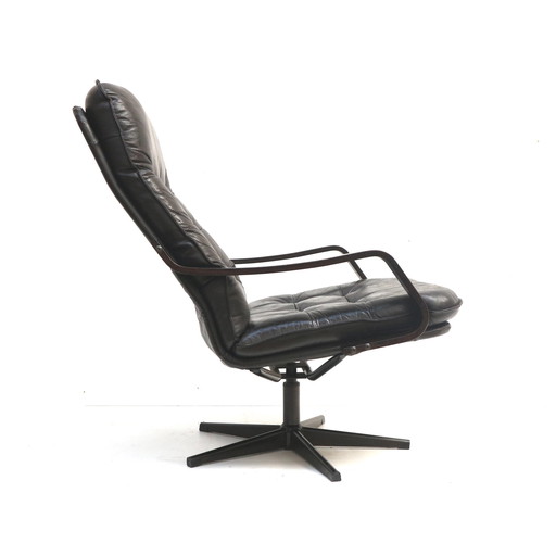 Stijlvolle vintage leren fauteuil gemaakt in de jaren '70