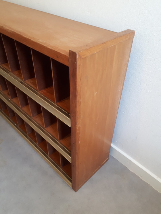 Image 1 of Vintage postvak kastje vakkenkastje