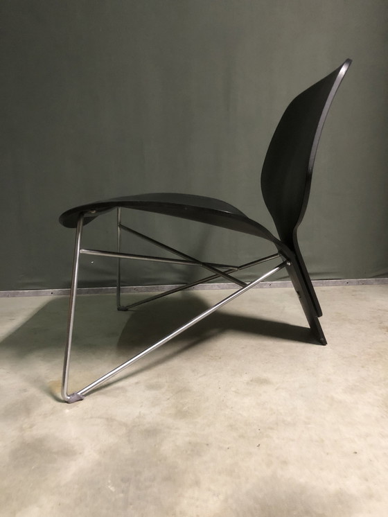 Image 1 of Gebogen triplex en metalen loungestoelen