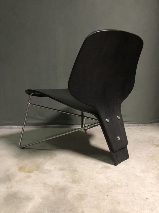 Image 1 of Gebogen triplex en metalen loungestoelen