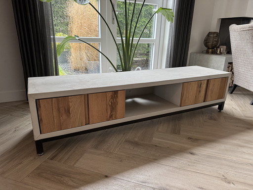 Betonlook Tv Meubel Met Eikenhouten Lades 180 Cm Breed, 42 Hoog, 45 Diep. Lichtgrijs 