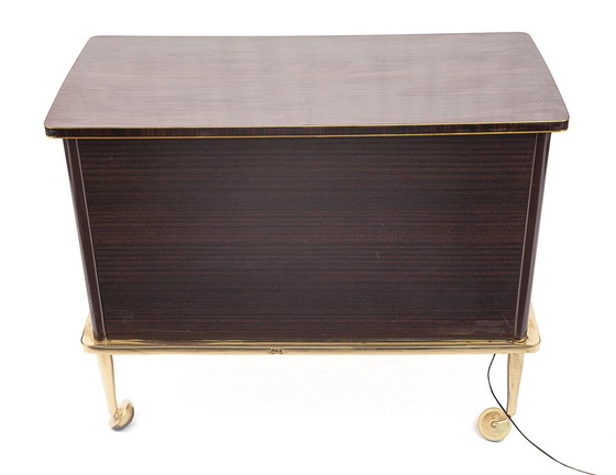 Image 1 of Geëlektrificeerde bar op wielen, 1960