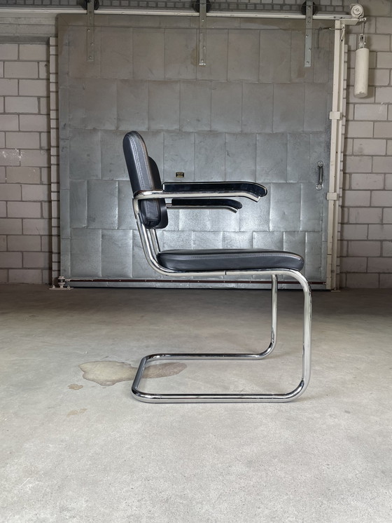 Image 1 of 4x Thonet S64 PV chair