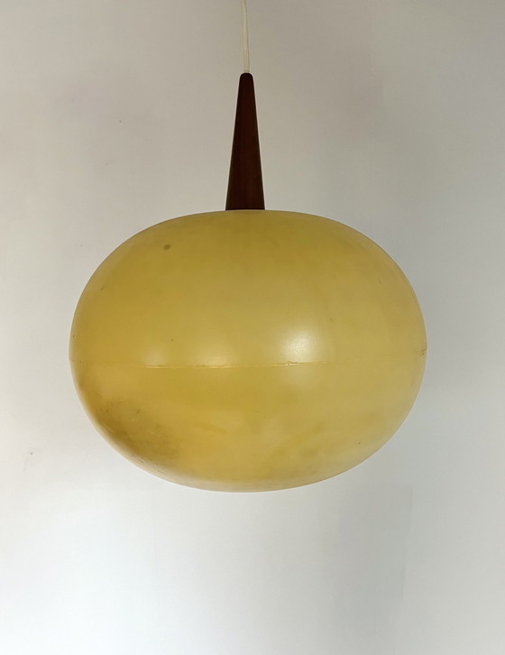 Image 1 of Hanglamp Kunststof & Teak ‘60