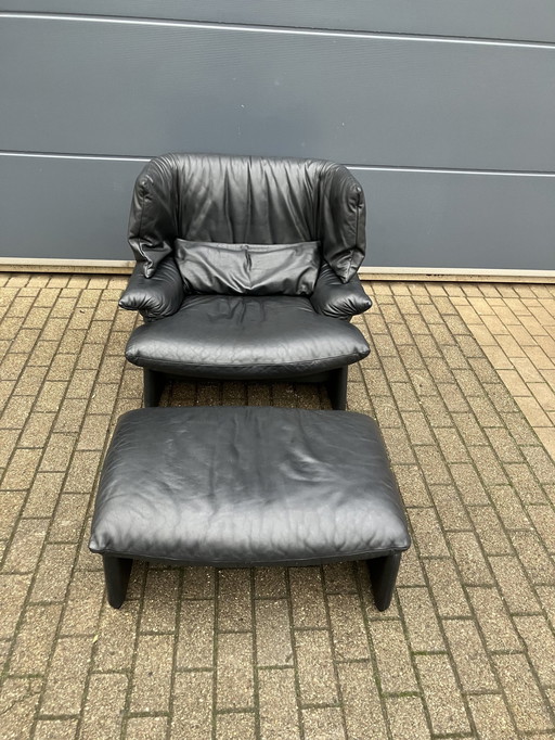 Cassina Portovenere 1Zit+Poef Origineel Zwart Leder Topstaat