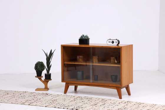 Image 1 of Vintage glazen ladekast jaren 60 | Mid Century vitrinekast gangkast | Retro jaren 70 hout