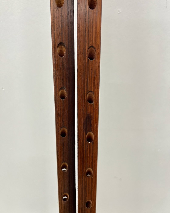 Image 1 of Rozenhouten staanders voor Poul Cadovius wandsysteem