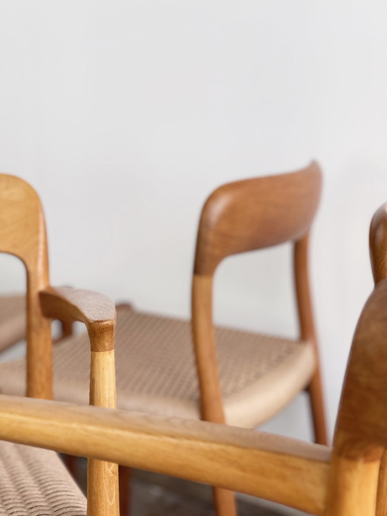 Image 1 of Mid Century Deense Model 56 en 75 stoelen in eikenhout van Niels O. Møller voor JL Møllers Meubelfabriek, jaren 1950, set van 6