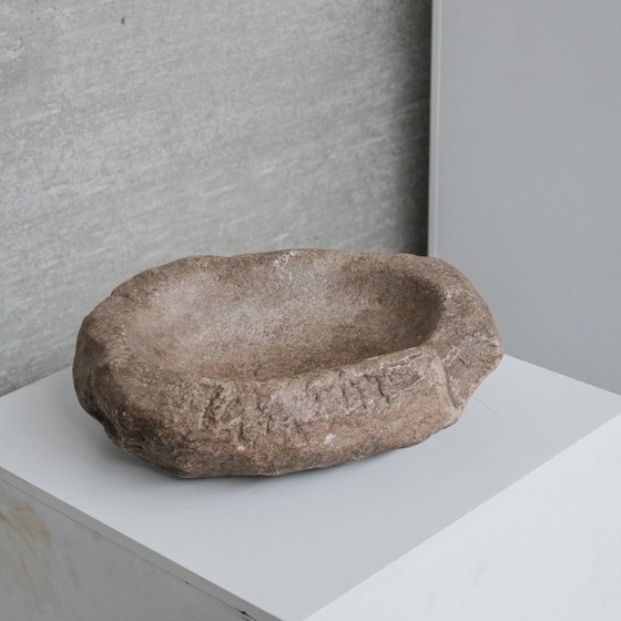 Image 1 of Vintage primitieve stenen kom, jaren 1920