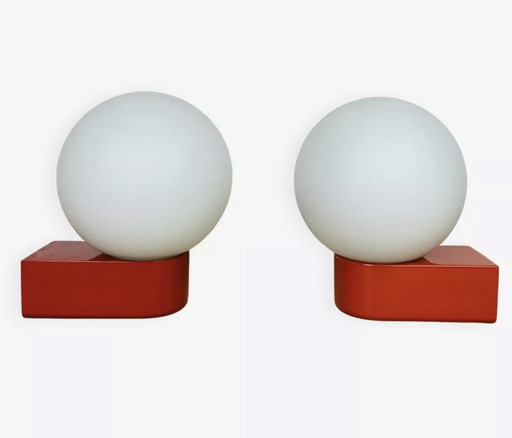 Paar Inda wandlampen rood, globe opaline, 1970