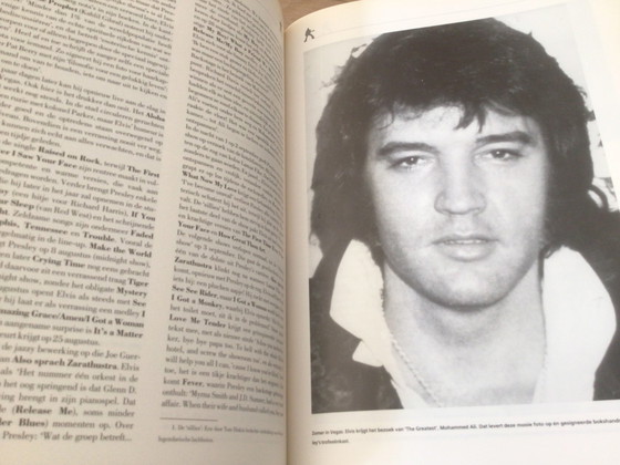 Image 1 of Boek Elvis A. Presley