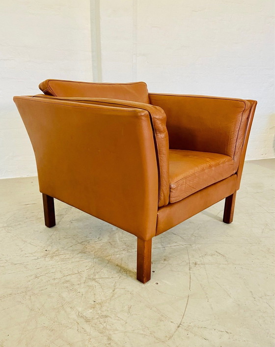 Image 1 of Mid Century Vintage Scandinavische Leren Loungestoel In Cognac Leer