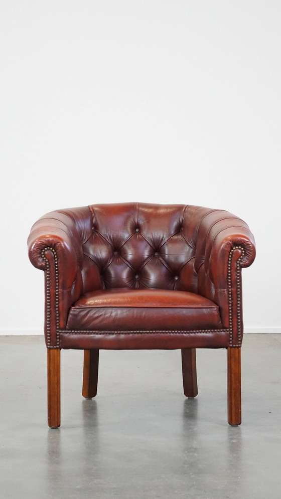 Image 1 of Rundleren Engelse Chesterfield Clubfauteuil, Rode Kleur