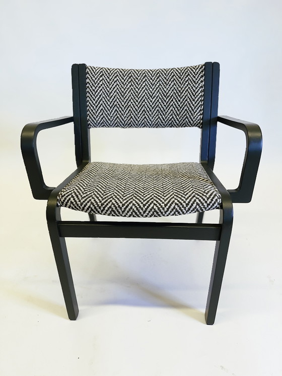 Image 1 of Magnus Olesen Eetkamerstoelen