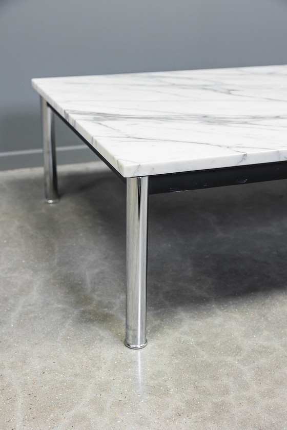 Image 1 of Corbusier Lc10 Salontafel