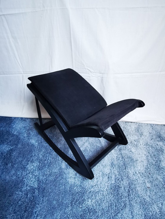 Image 1 of Voetenbankje, Eikenhout, Restyled