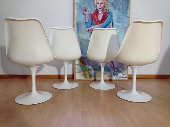 Image 1 of 4x Alivar Tulip Stoelen 769/S van Eero Saarinen