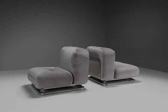 Image 1 of Prachtige lounge stoelen van mohair en chroom, gemaakt in Italië in de jaren 1970