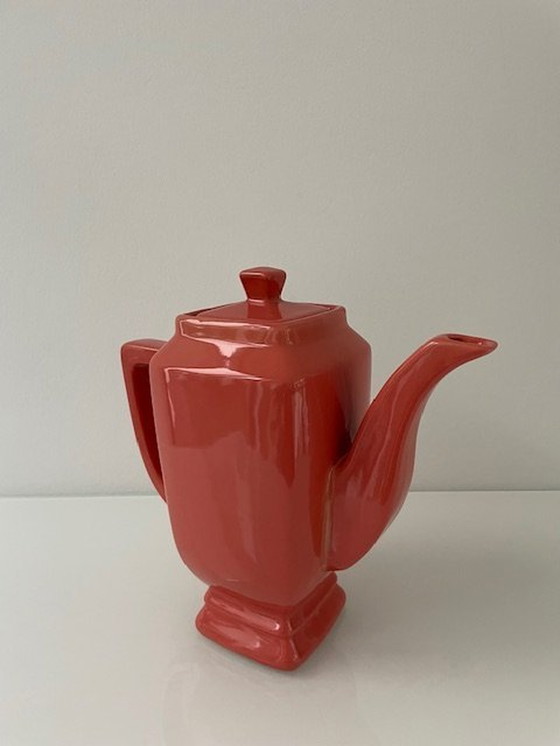 Image 1 of Vintage Koffiepot Klassiek Design Koraalrood Geglazuurd Keramiek