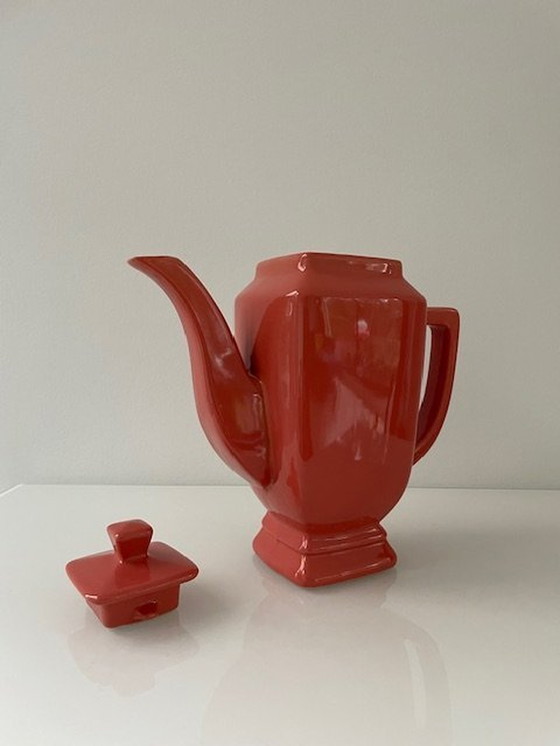 Image 1 of Vintage Koffiepot Klassiek Design Koraalrood Geglazuurd Keramiek